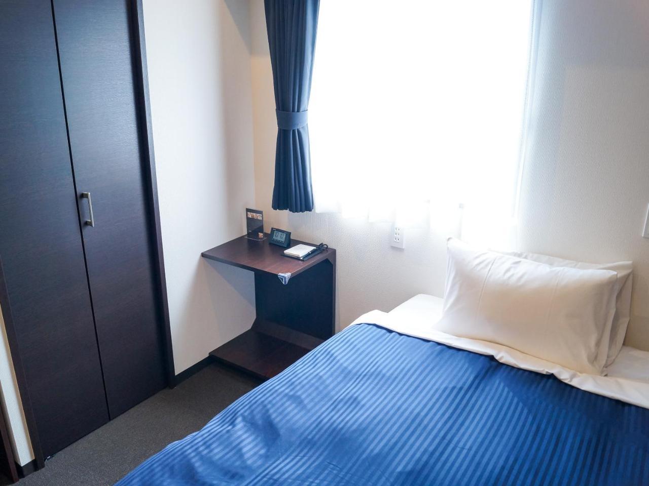 Hotel Livemax Saitama-Asaka-Ekimae Buitenkant foto